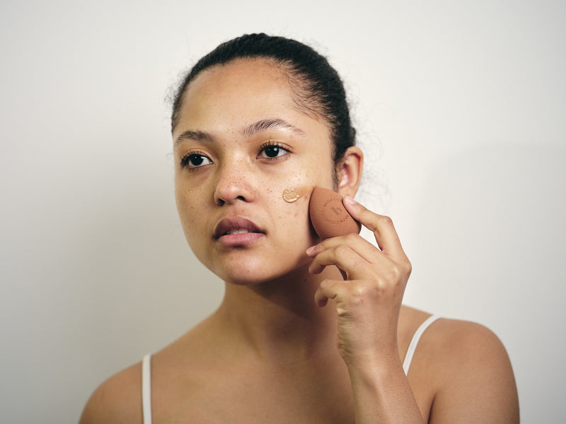 1 pompe pour une couvrance légère, 2 pompes pour une couvrance plus modulable. En correction ciblée là où c'est nécessaire.