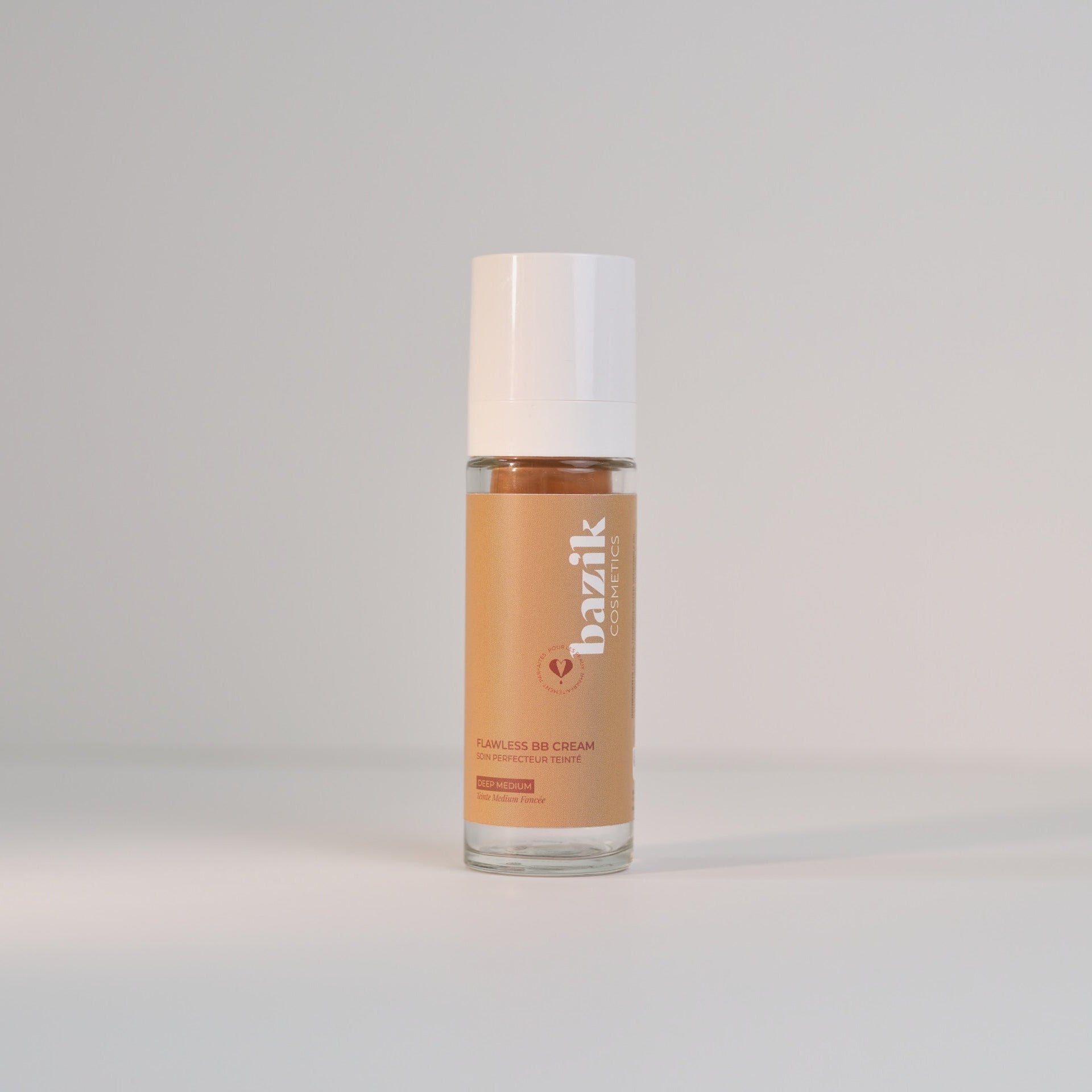 Soin teinté anti-imperfections medium tan pour peaux à acné